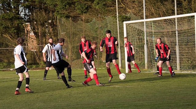 埃贝尔：诺伊尔仍是世界最佳门将之一；续约问题我们会联系他